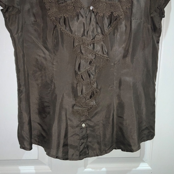Lucky brand button front lace trim silk blouse Sz M square collar flutter sleeve - Picture 9 of 14